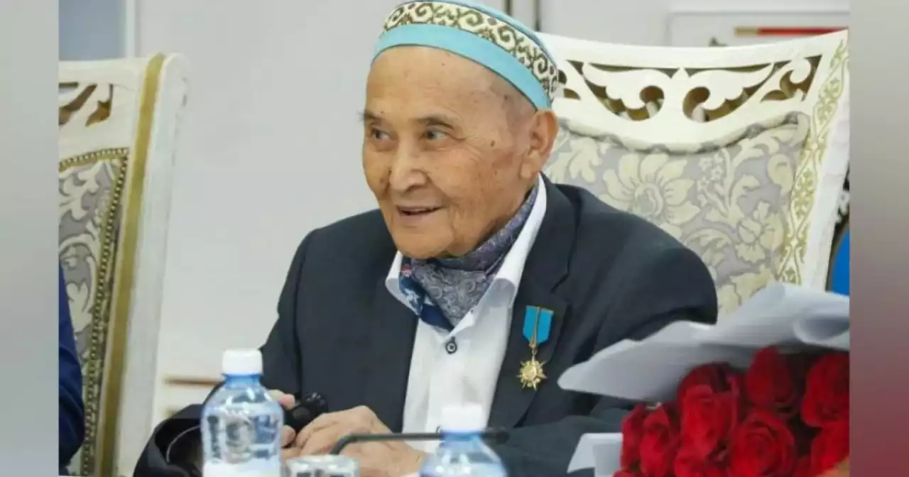 Қазақстандық танымал жазушы Әкім Тарази өмірден өтті
