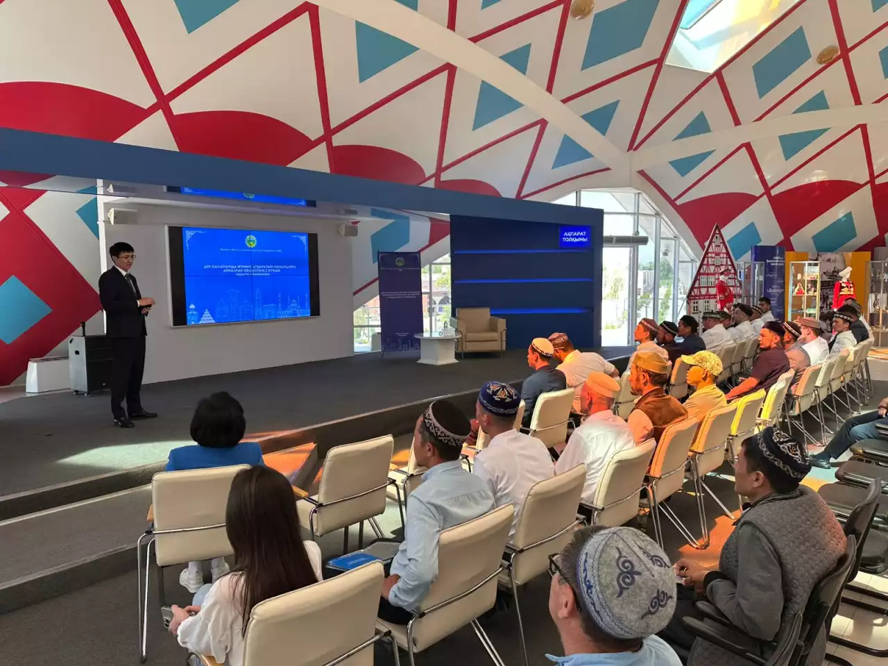 Толеранттылық өздігінен қалыптаспайды