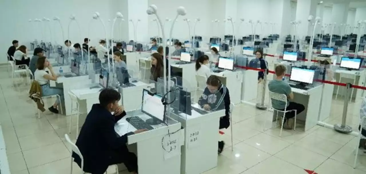 ҰБТ басталғаннан бері 116 мың рет тест тапсырылды