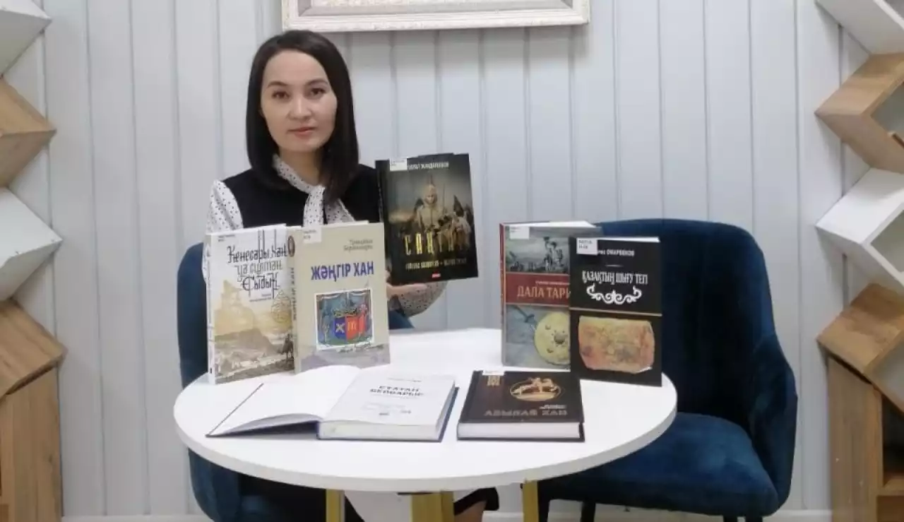 Кемел ойлы кітапханашы