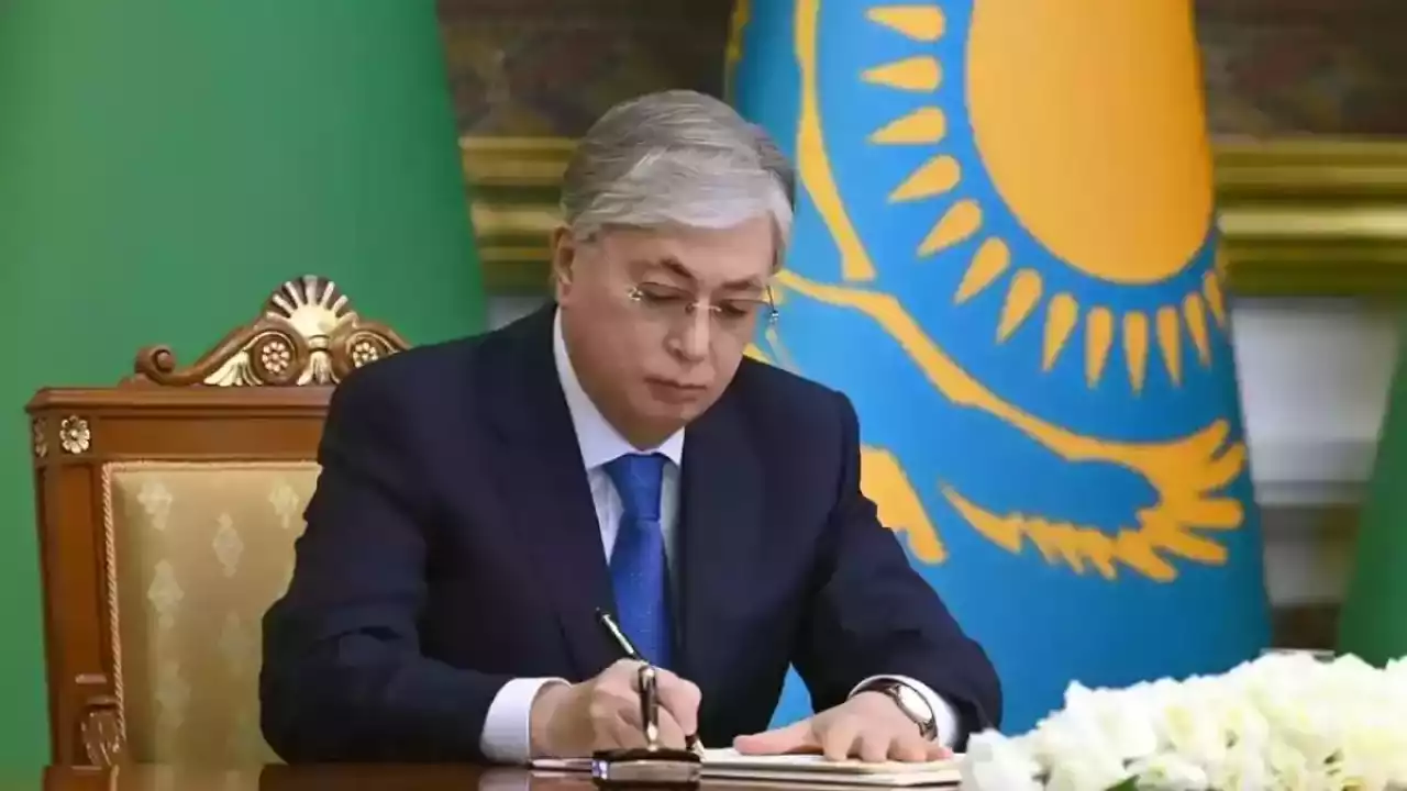 Мемлекет басшысы бірқатар заңнамалық өзгерістерге қол қойды