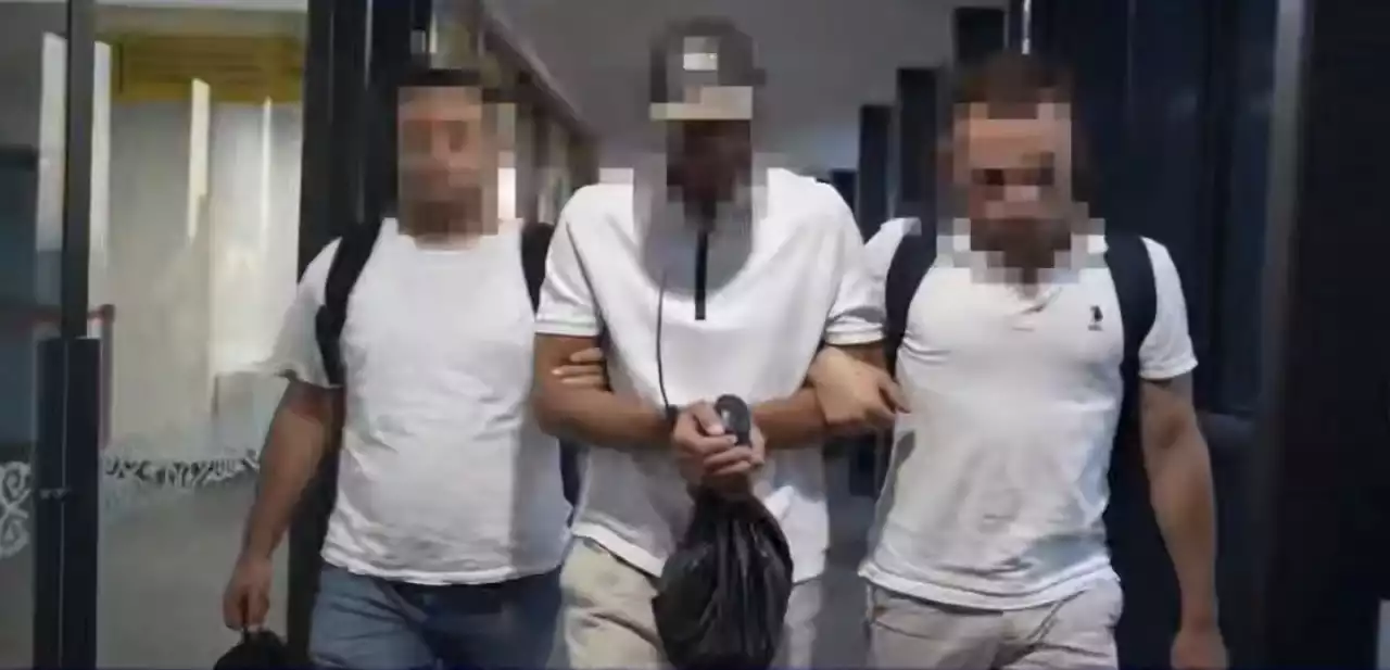 Халықаралық іздеуде жүрген алаяқ қазақстандық елге жеткізілді