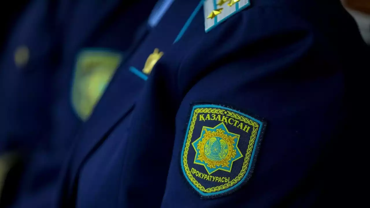 Жаңа жылдық безендірусіз кеткен 8,4 млн теңге: әкім ескерту алды