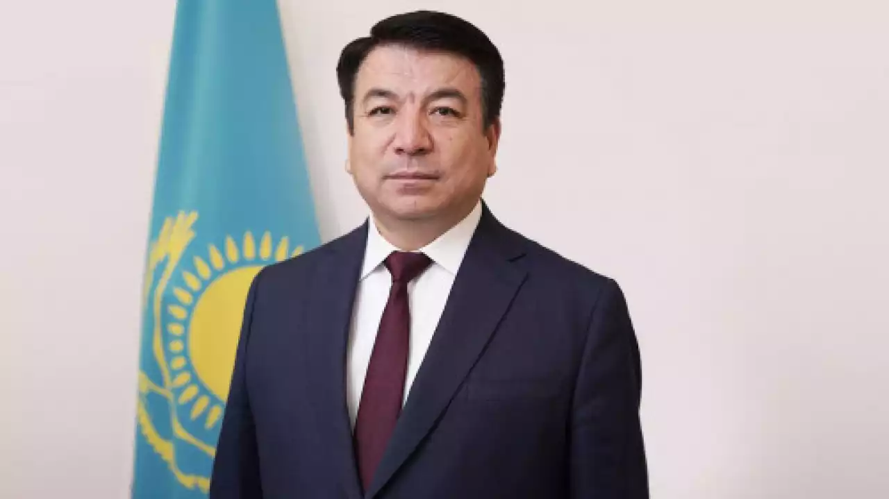 Ғани Бейсембаев Оқу-ағарту министрі қызметінен кетті