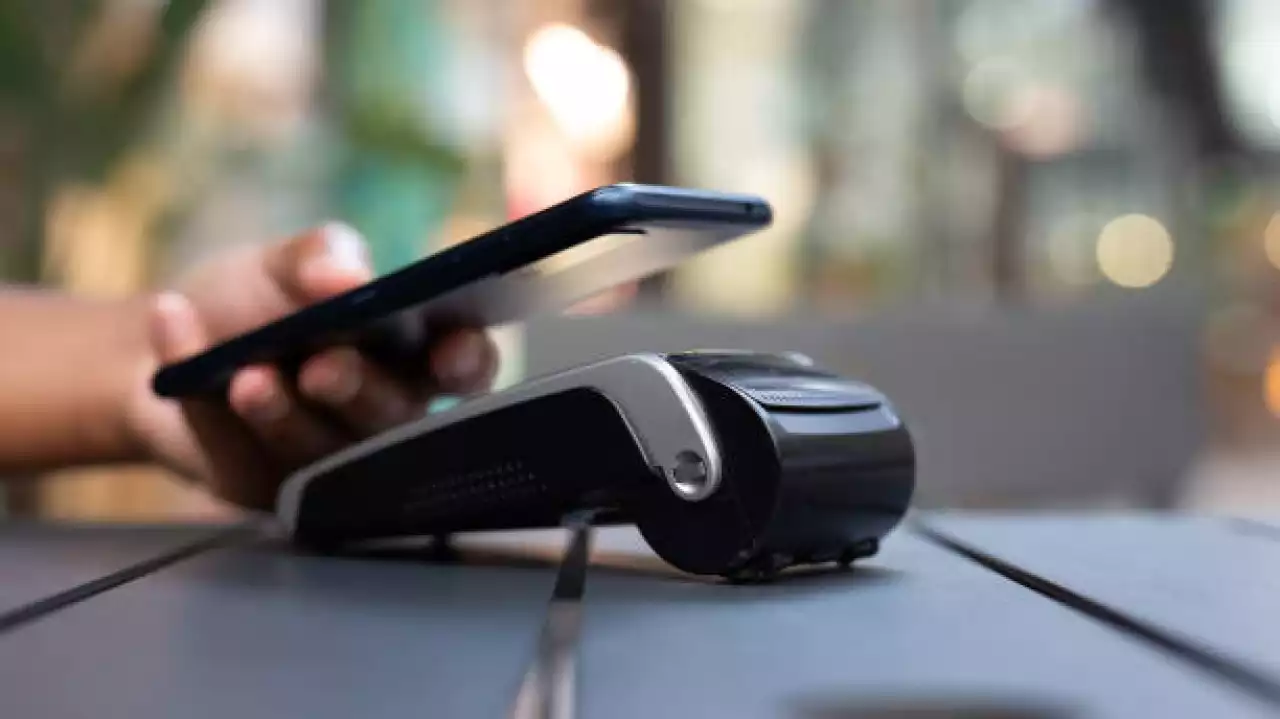 Қазақстанда енді үш банк клиенттері бір QR арқылы төлем жасай алады