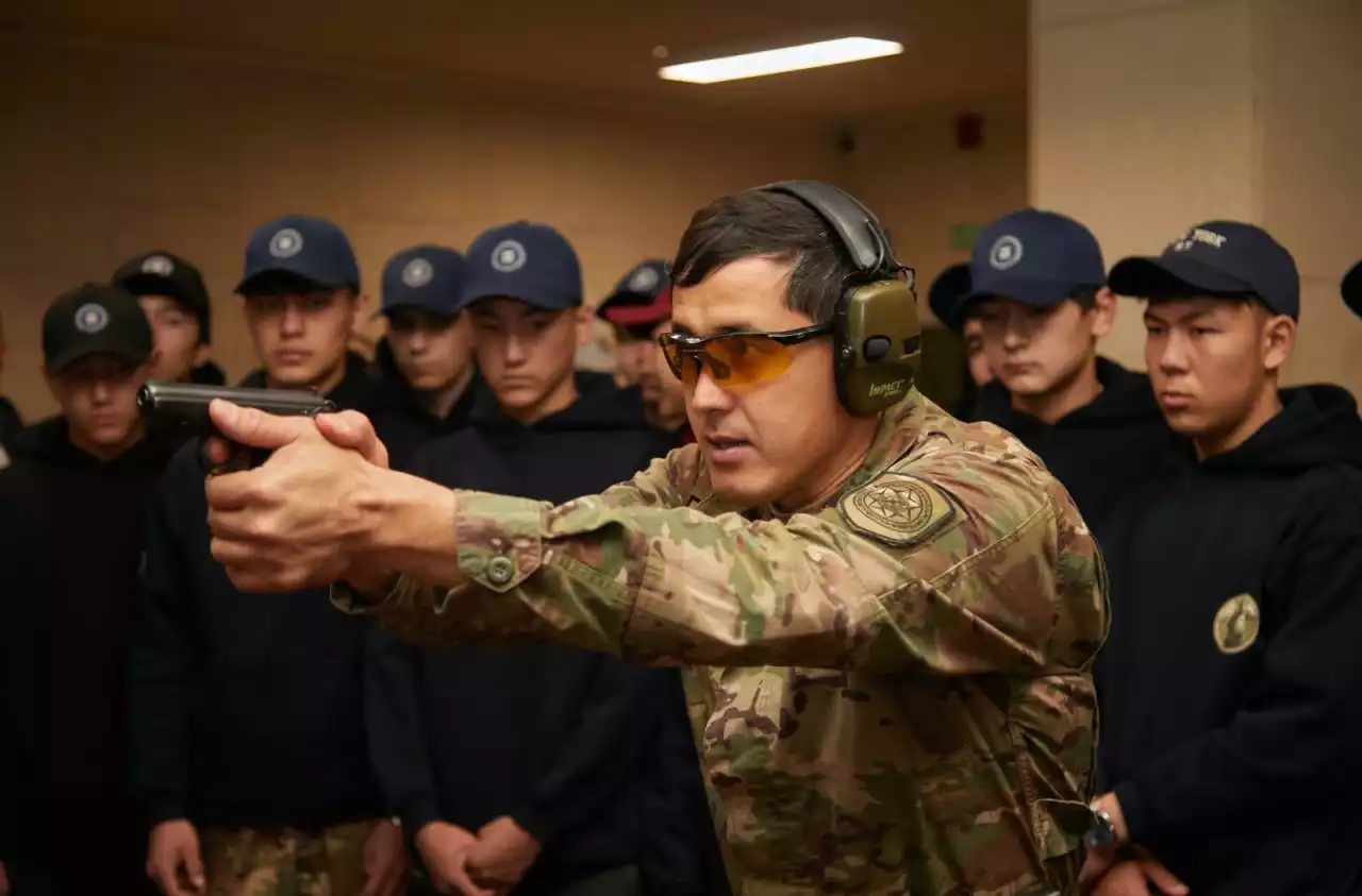 Бір күн арнайы қызметте