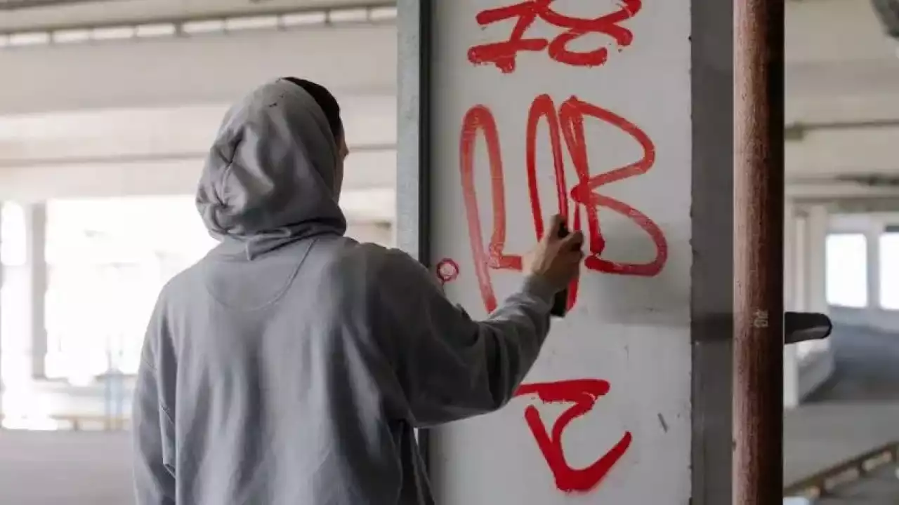 Вандализм қоғамдық дертке айналды