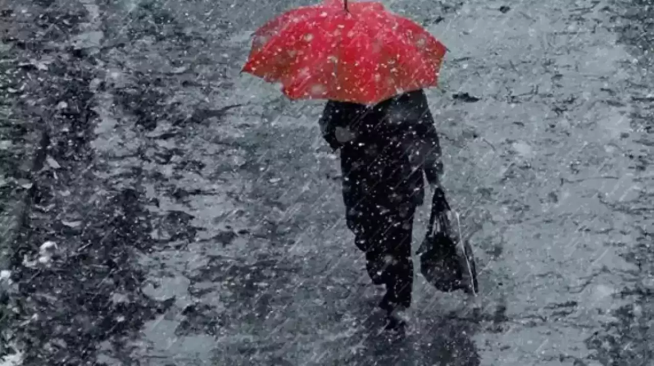 Қазақстанның бірнеше өңірінде қар аралас жаңбыр күтіледі