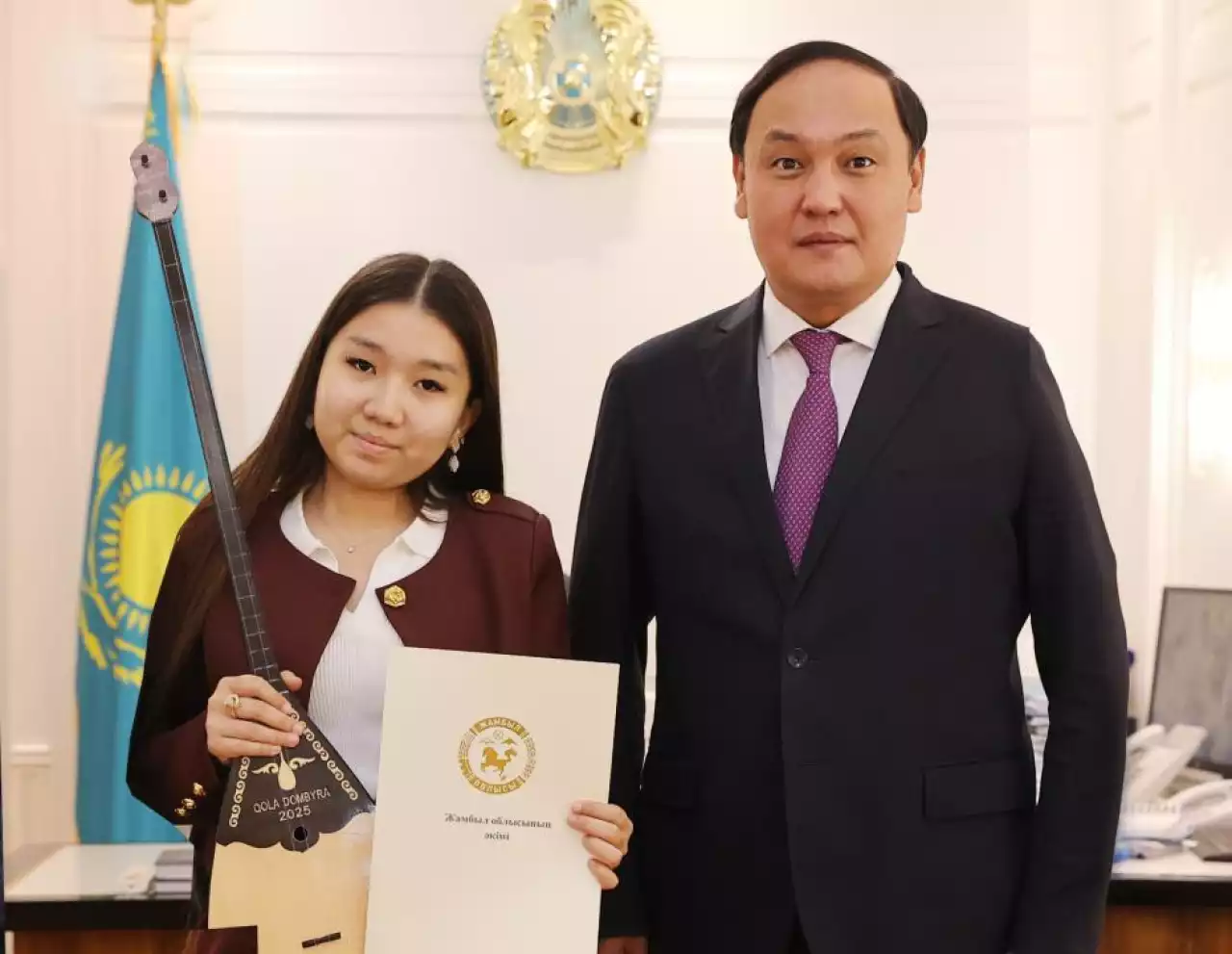 «Қола домбыра» иегері құрметтелді