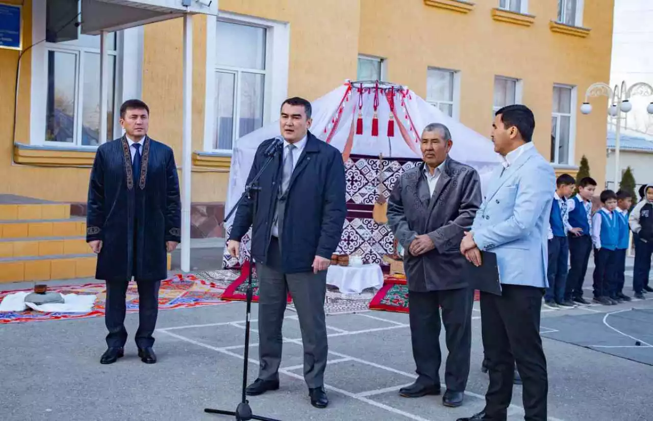 Байзақта ұлттық құндылықты ұлықтайтын «ЭTNO – AUYL» кешені ашылды