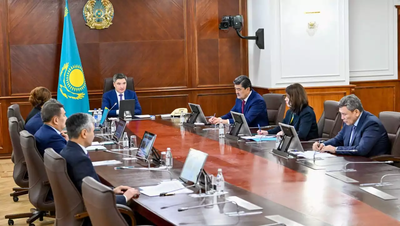 Премьер-министр «Таза Қазақстан» бастамасын іске асыруды жеделдетуді тапсырды