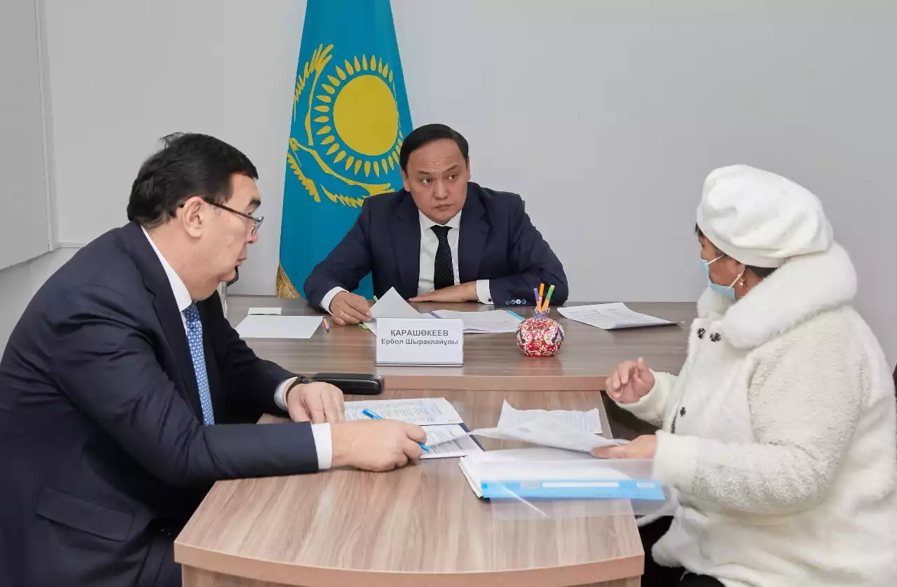 Азаматтарды жеке қабылдау жалғасуда