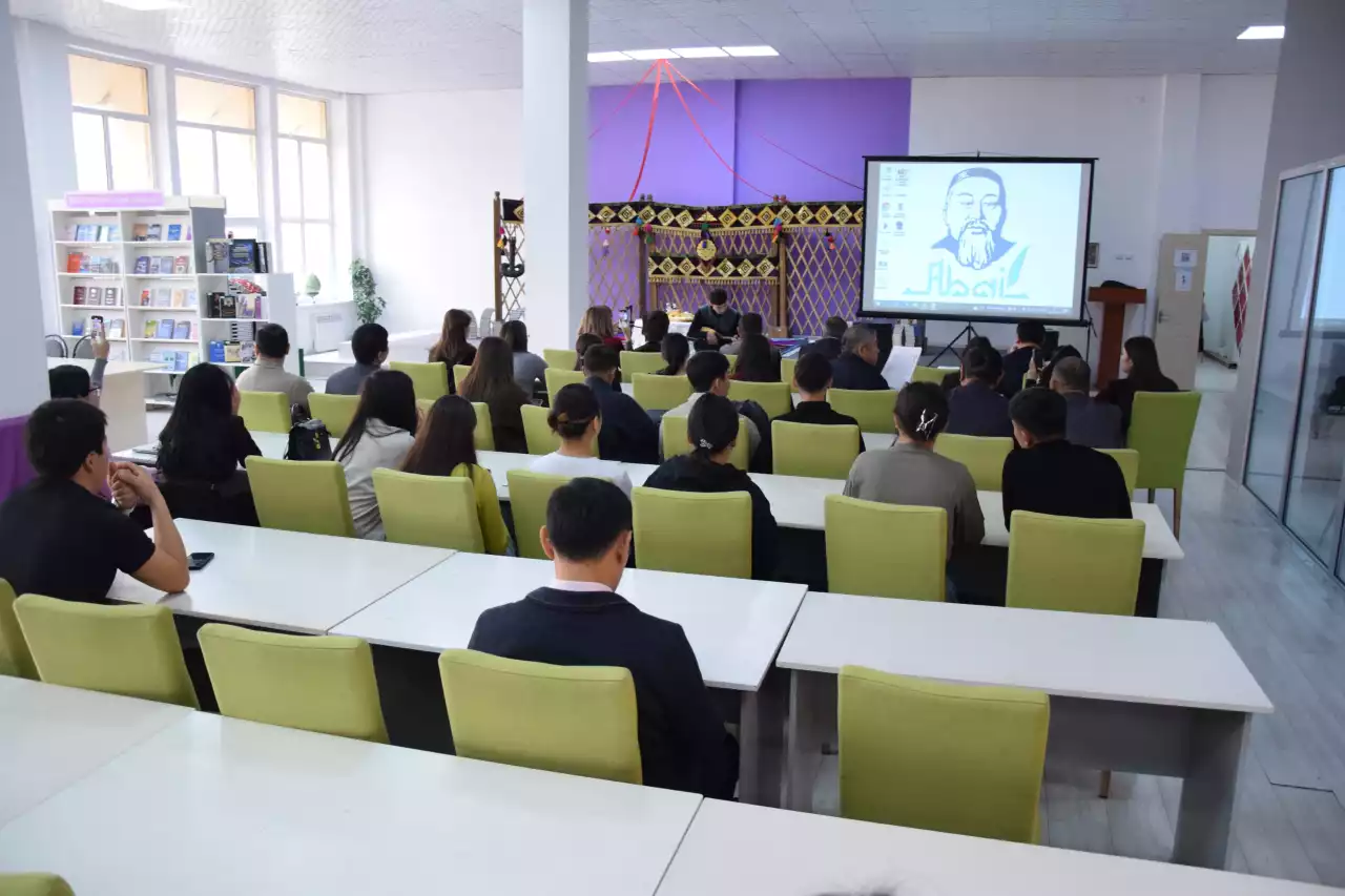 Қазақ ұлттық су шаруашылығы университетінде Абай мұрасына арналған рухани кеш ұйымдастырылды