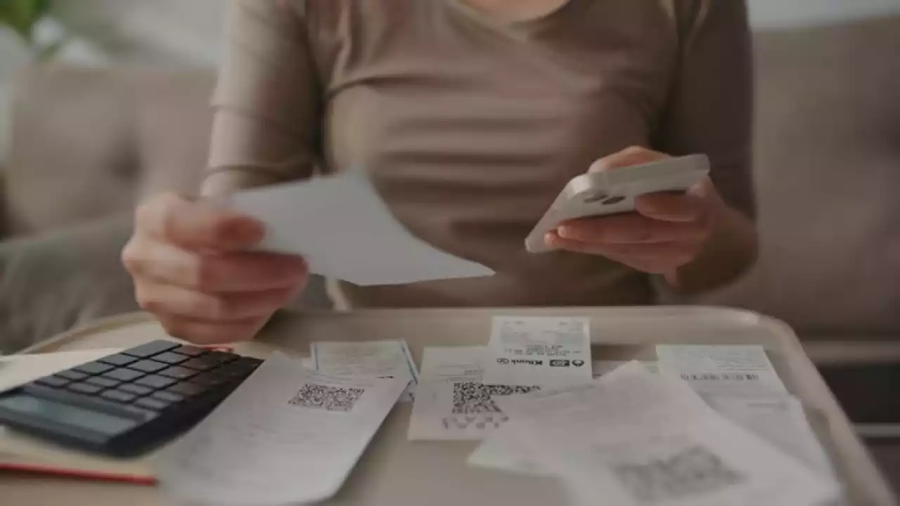 21 жасқа жетпеген мыңдаған қазақстандық  микроқаржы ұйымдарына  қарызға кіріп кеткен