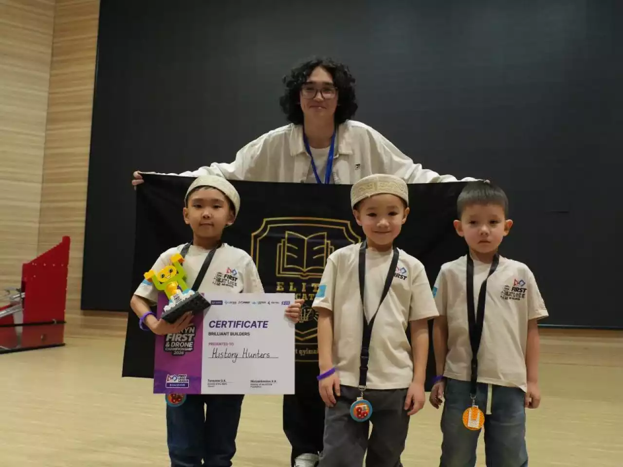 STEM саласындағы таланттар: Алматыда роботтар фестивалі өтуде