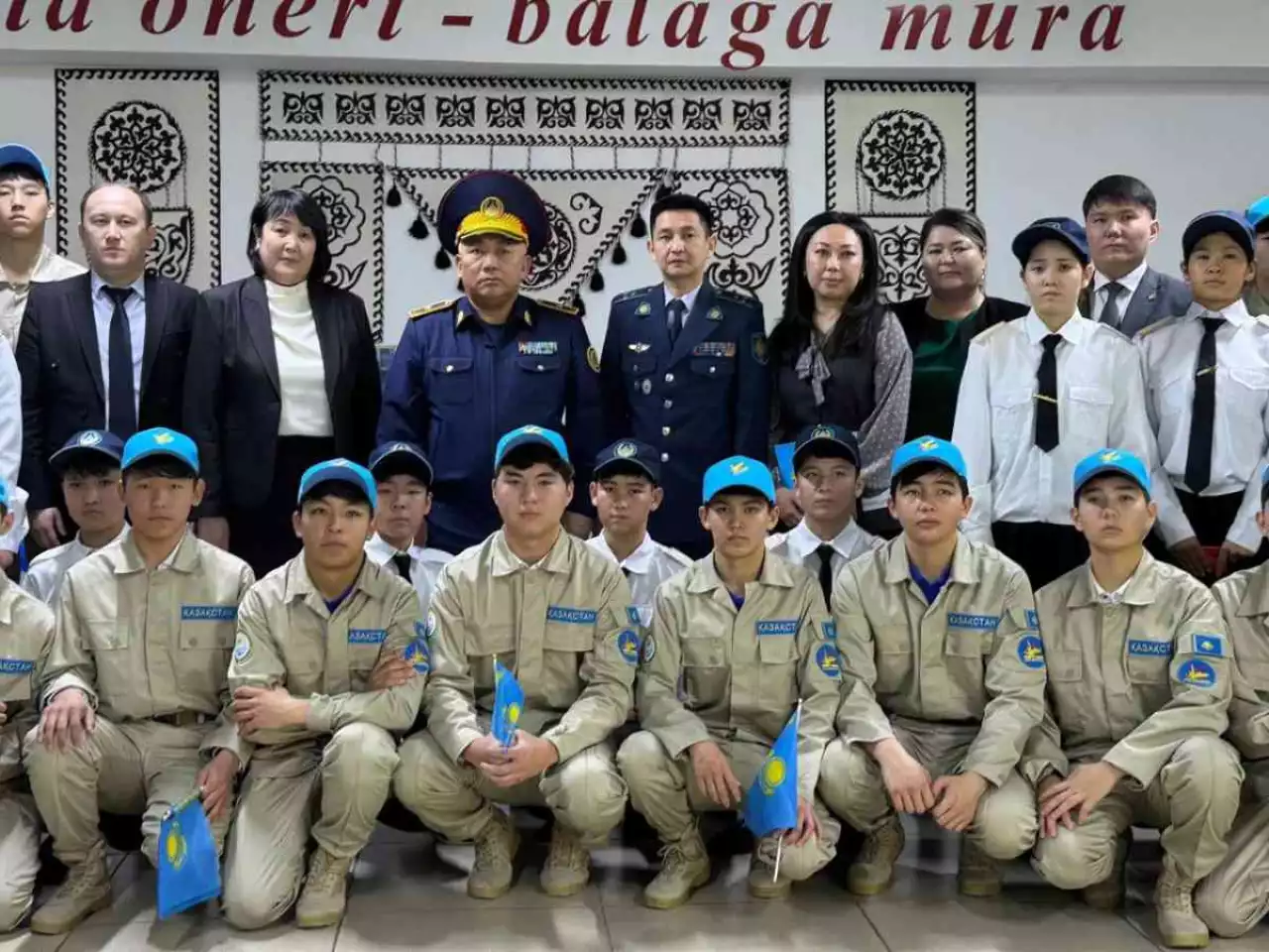 Заң мен тәртіп: Жамбыл ауданында «Жас сақшы» полиция сыныбы ашылды