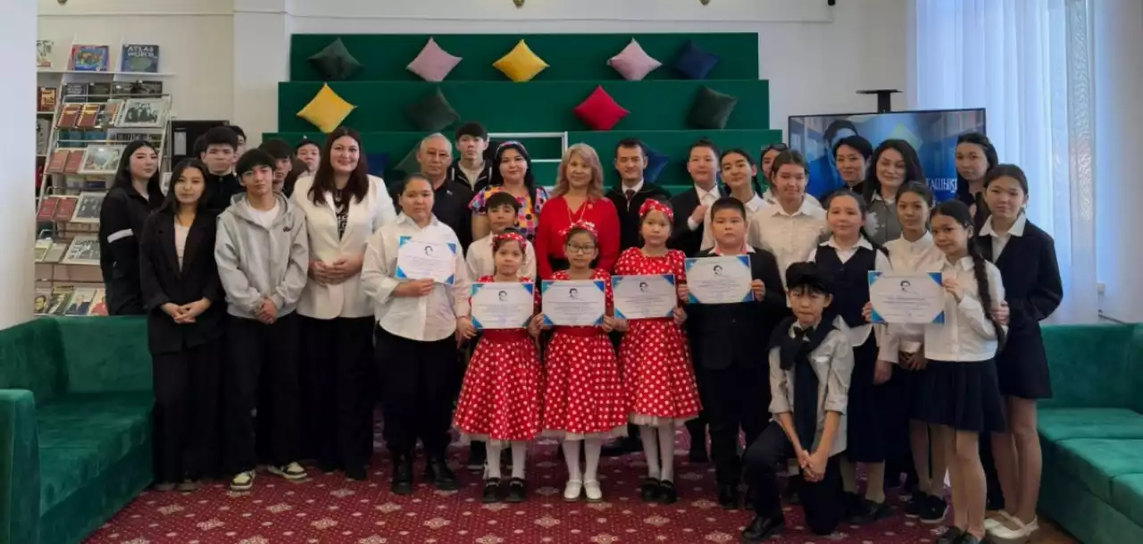 Таразда Мұқағали Мақатаевтың 95 жылдығына арналған әдеби-әуенді кеш өтті