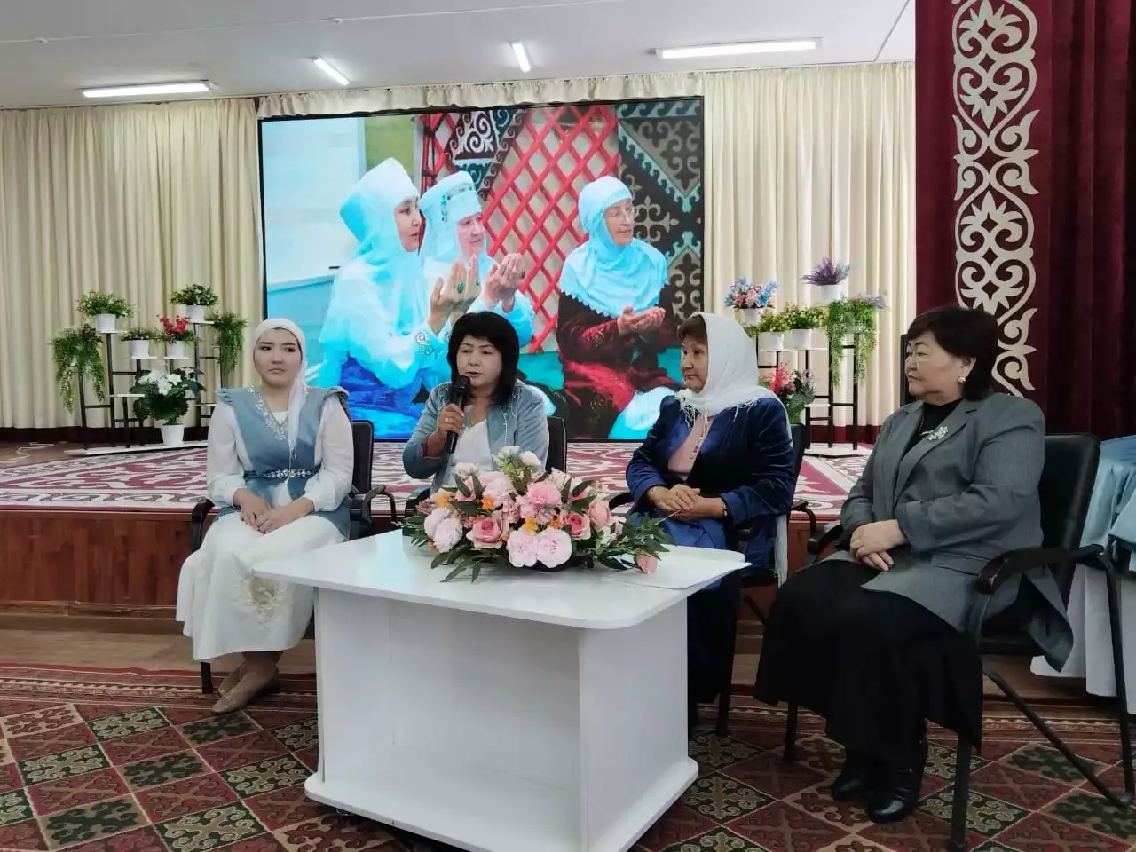 Қыз болмысы – алған тәлімінен