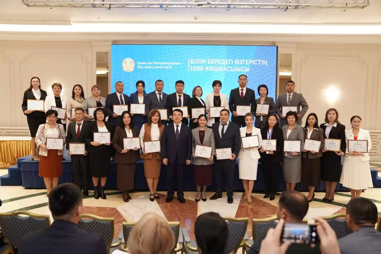 Көшбасшылар қатары көбеюде