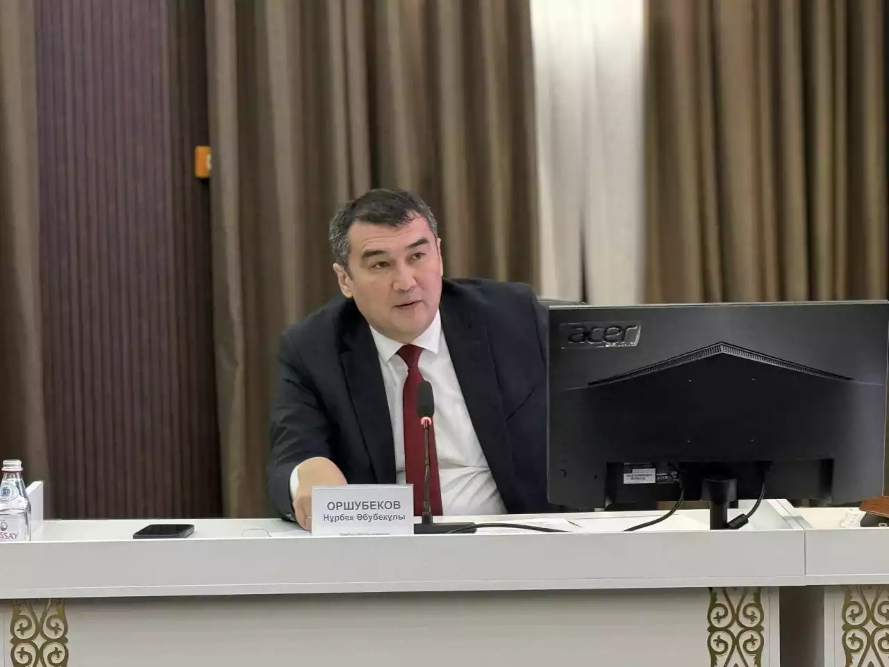 Білім бағытындағы бетбұрыс