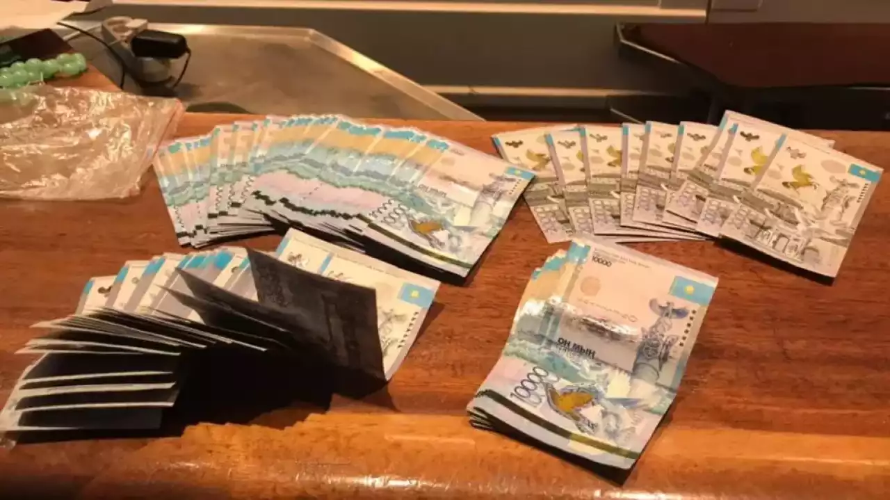 118 млн теңгені ойынға жұмсаған лудоман-бухгалтер ұсталды