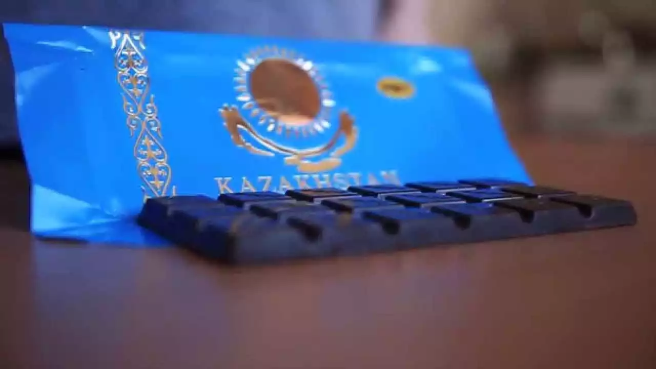 Көк Туымыз көрінген жерде жатпаса екен