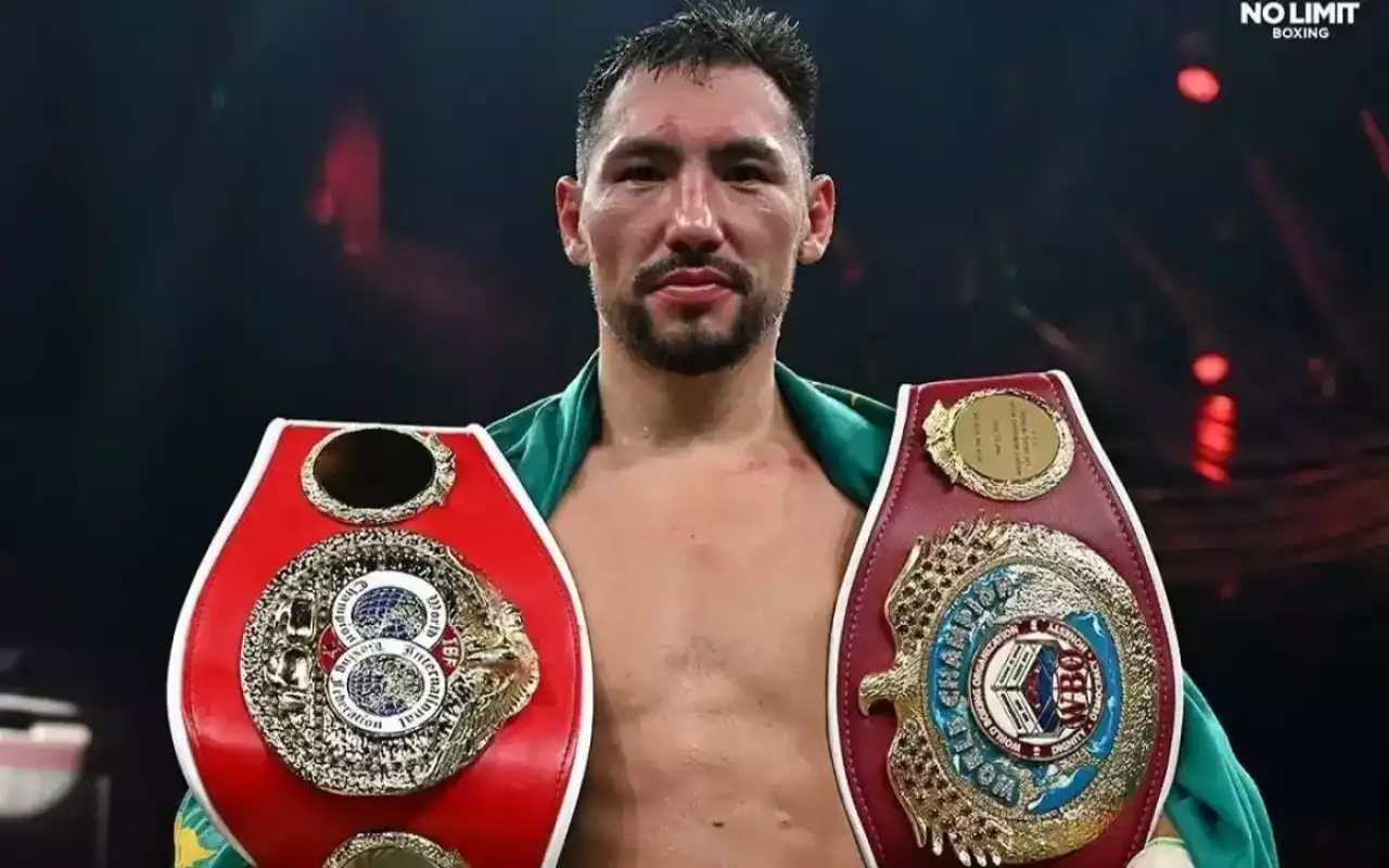 Жәнібек Әлімханұлы Әлем чемпионы атағынан айырылды