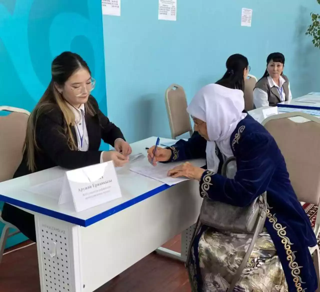 Ұрпақ қамы үшін: Жамбылдық ардагер саяси науқаннан тыс қалмады