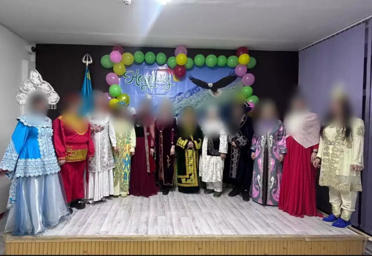 Тараздағы түзеу мекемесінде Ұлттық киім күніне арналған шара ұйымдастырылды
