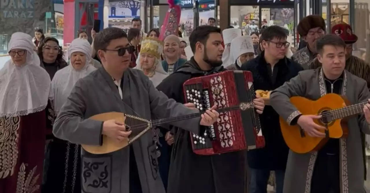 Ұлттық киімдеріміз ұлықталды