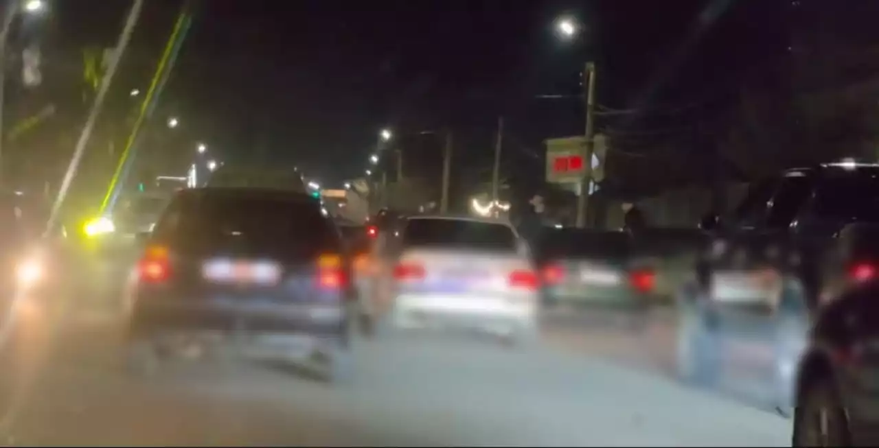 Таразда өзгелердің өмірне қауіп төндірген салтанатты автокортеж қатысушылары жауапқа тартылды