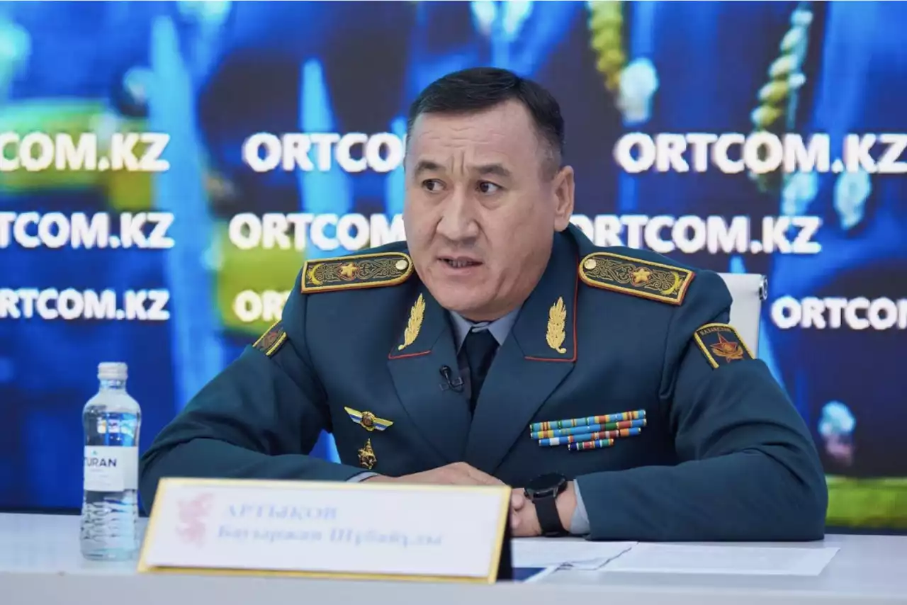 Тоқаев "Батыс" өңірлік қолбасшылығы әскерлерінің қолбасшысын лауазымынан босатты