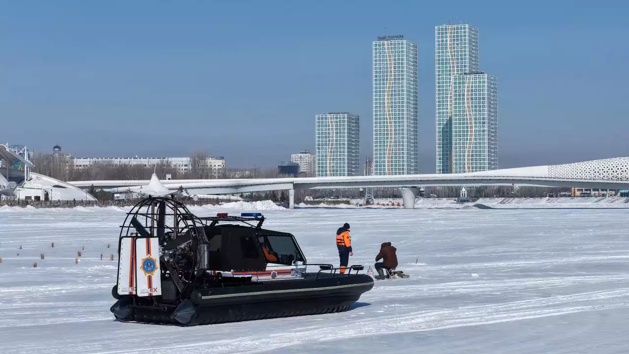 Мұз үстінде 40 адам құтқарылды - ТЖ