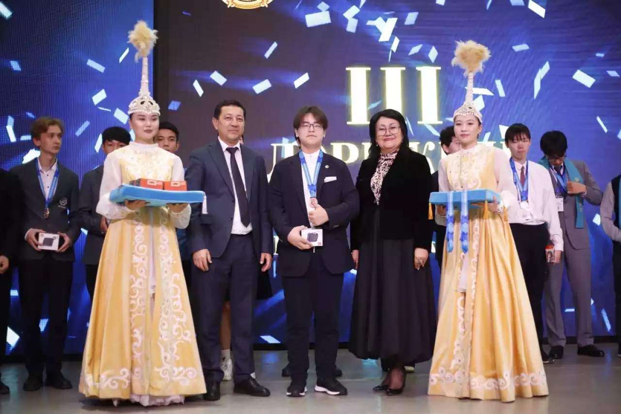 Республикалық олимпиаданың жеңімпаздары марапатталды