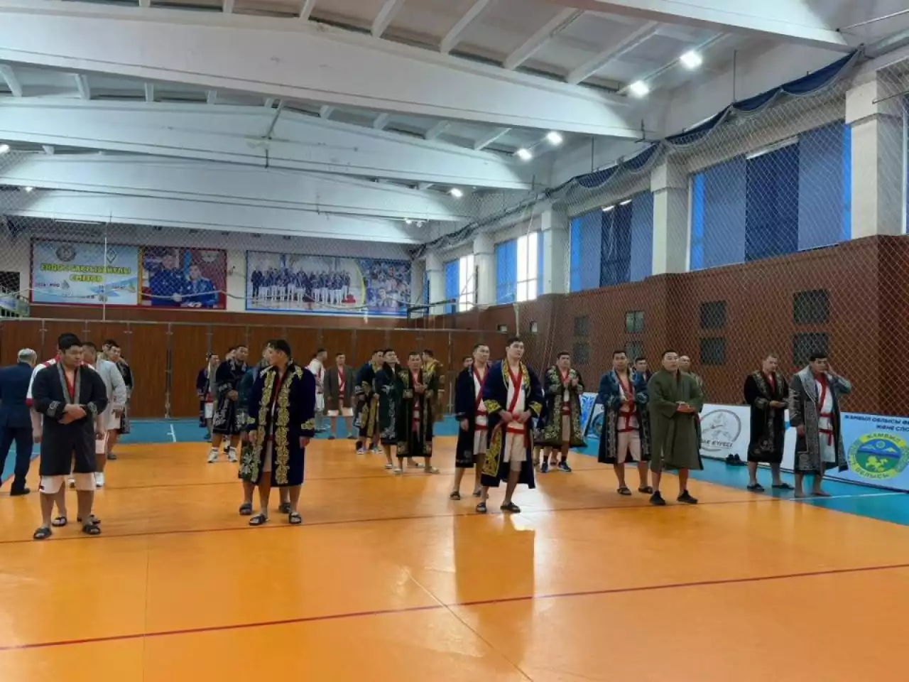 Балуандар барын салған күн