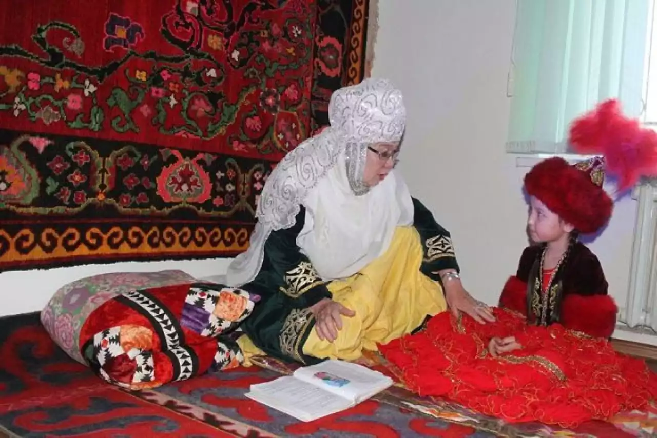 Ертегі тыңдап өскен ұрпақ есті болады