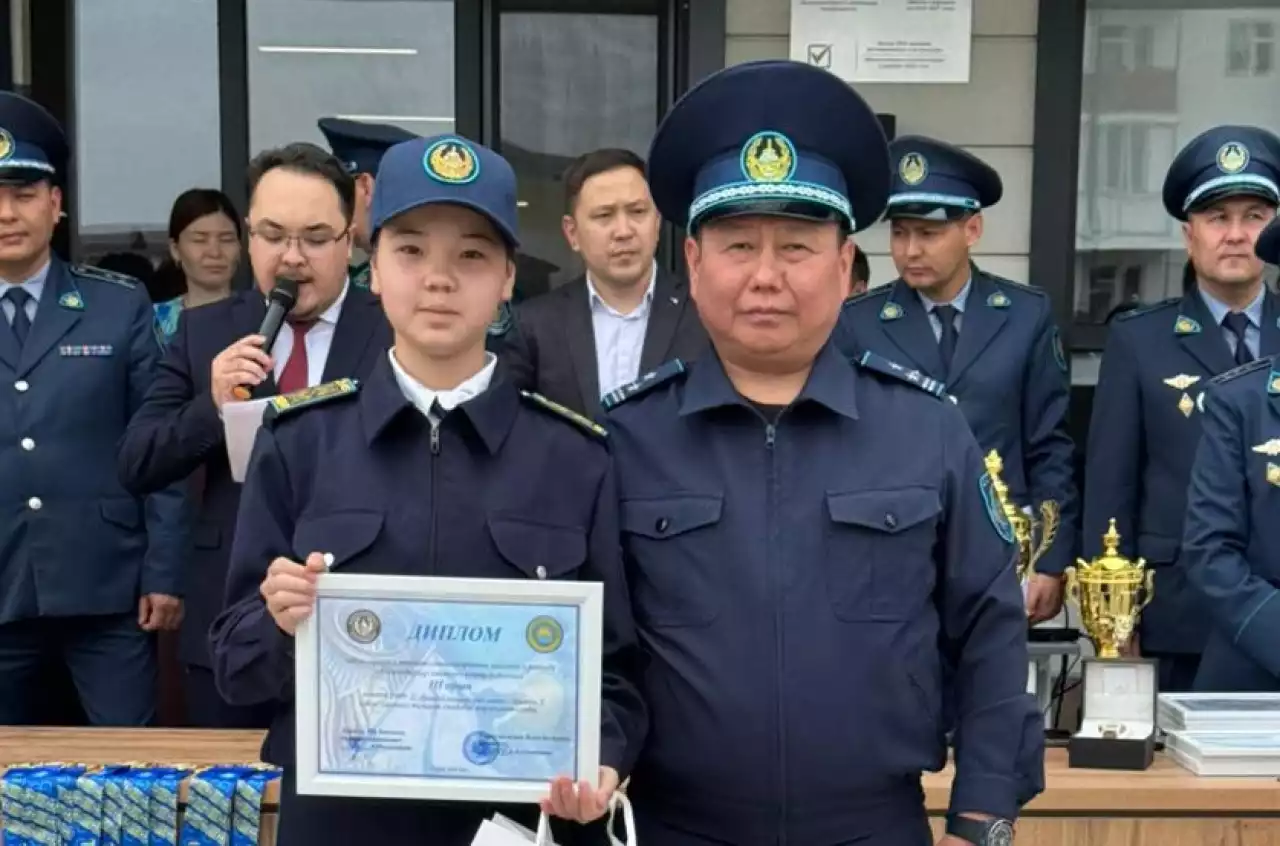 Жас сақшылар слеті